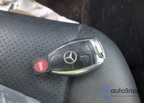 2009 Mercedes-Benz C 300 Luxury/Sport from USA, damaged, VIN WDDGF54X09F227948